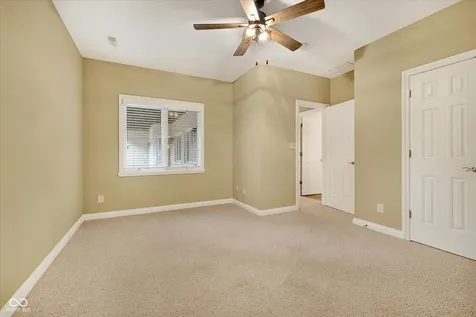 5913 Chartwell Drive Bargersville IN 46106