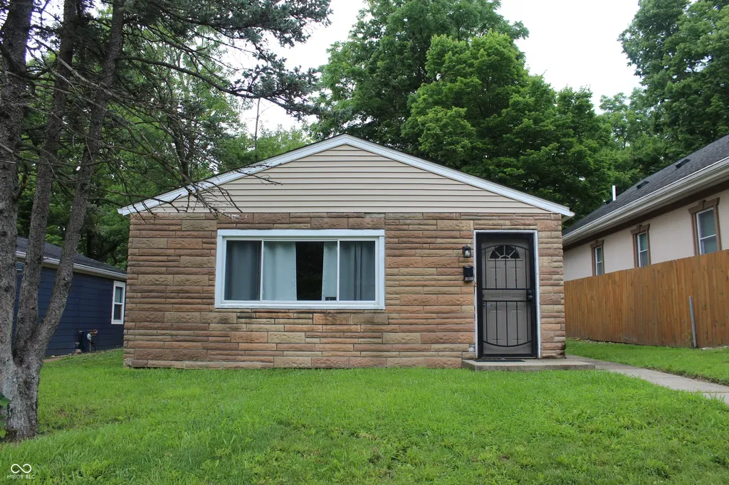 3125 N Gladstone Avenue Indianapolis IN 46218