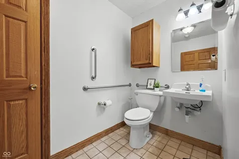 1674 W Smith Valley Road Greenwood IN 46142