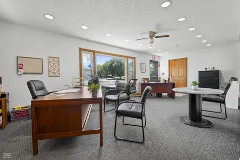 1674 W Smith Valley Road Greenwood IN 46142
