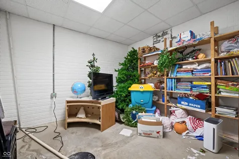 1674 W Smith Valley Road Greenwood IN 46142