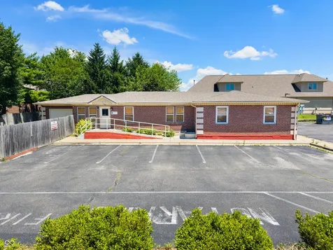 1674 W Smith Valley Road Greenwood IN 46142