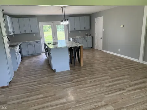 4735 S 800 W Indianapolis IN 46239