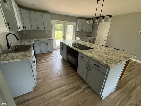 4735 S 800 W Indianapolis IN 46239