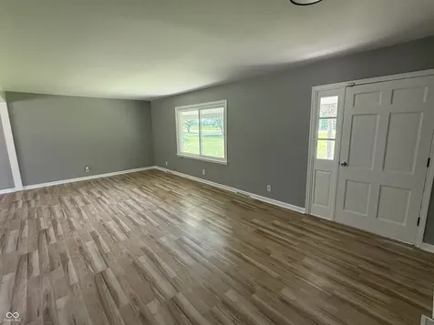 4735 S 800 W Indianapolis IN 46239