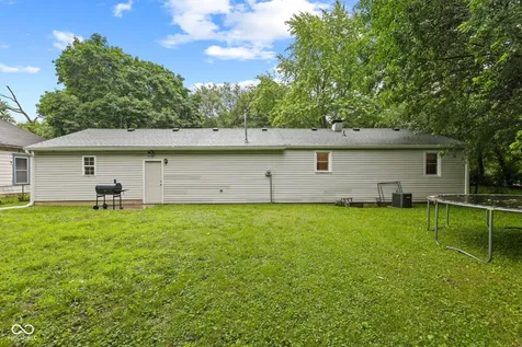 3132 S Lyons Indianapolis IN 46241