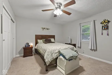 3132 S Lyons Indianapolis IN 46241