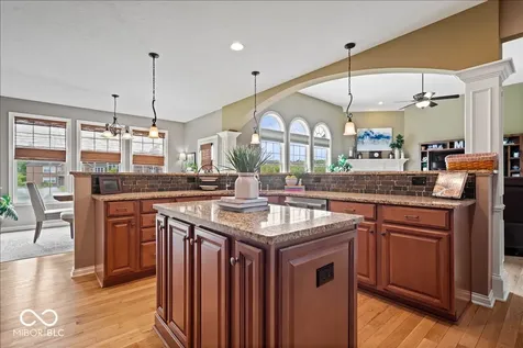 2681 Diamente Drive Westfield IN 46074
