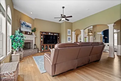 2681 Diamente Drive Westfield IN 46074