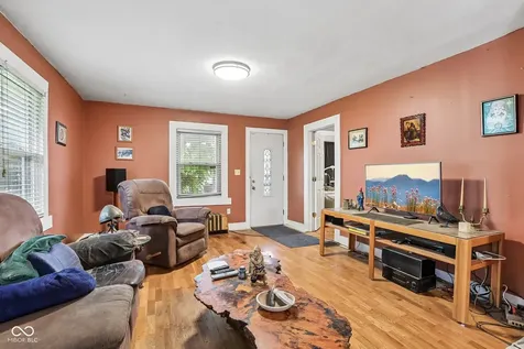 2215 W 60th Street Indianapolis IN 46228