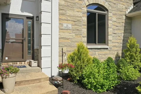 91 Oak Hill Drive Brownsburg IN 46112