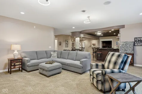 91 Oak Hill Drive Brownsburg IN 46112