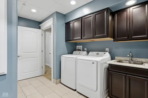 91 Oak Hill Drive Brownsburg IN 46112