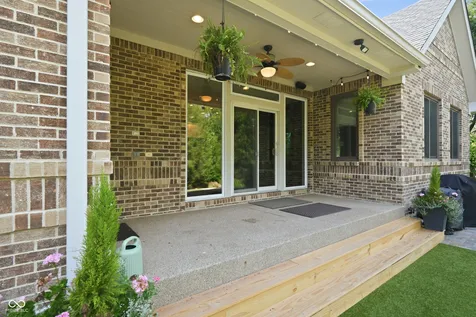 91 Oak Hill Drive Brownsburg IN 46112