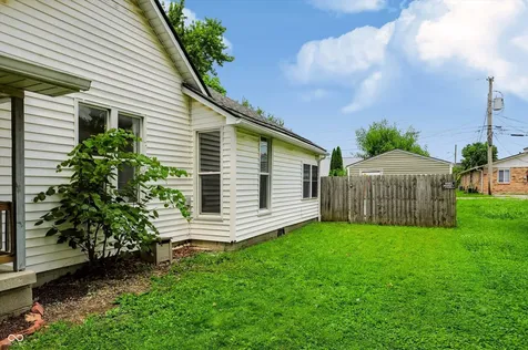 329 N Jameson Street Lebanon IN 46052