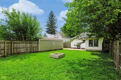 329 N Jameson Street Lebanon IN 46052