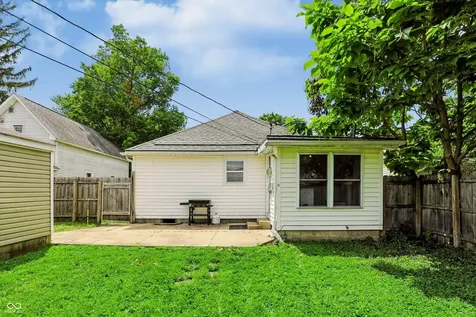 329 N Jameson Street Lebanon IN 46052