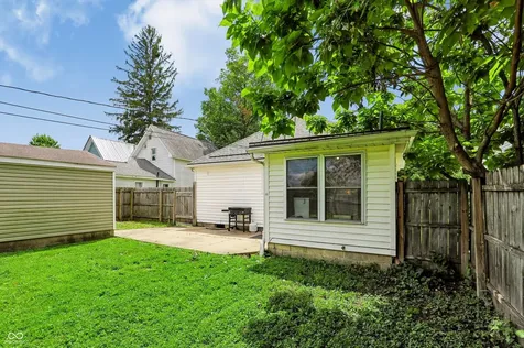 329 N Jameson Street Lebanon IN 46052