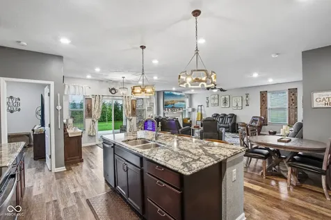 407 Cardinal Drive Jamestown IN 46147