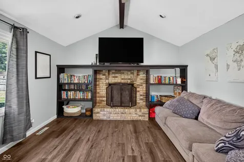 5308 E Broadmore Drive Columbus IN 47201