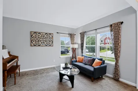 11947 Mannings Pass Zionsville IN 46077