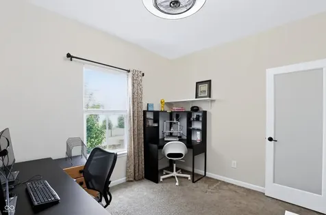 11947 Mannings Pass Zionsville IN 46077