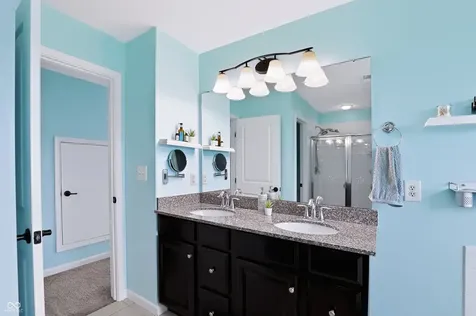 11947 Mannings Pass Zionsville IN 46077
