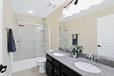 11947 Mannings Pass Zionsville IN 46077