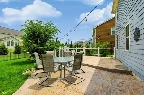11947 Mannings Pass Zionsville IN 46077