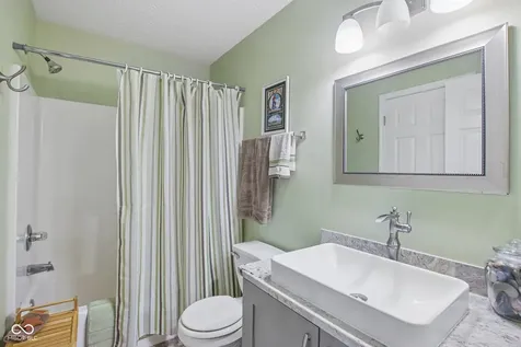 17825 Grassy Knoll Drive Westfield IN 46074