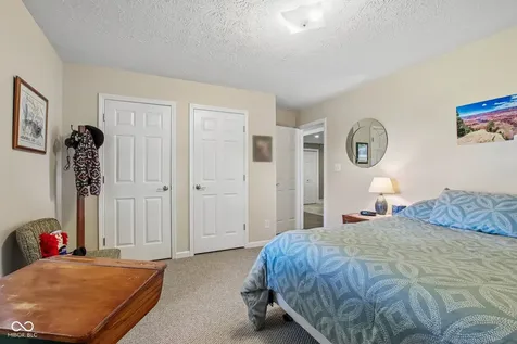 17825 Grassy Knoll Drive Westfield IN 46074