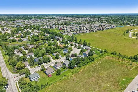 17825 Grassy Knoll Drive Westfield IN 46074