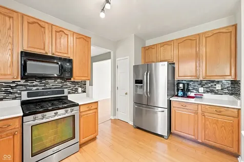 1874 Wayfield Drive Avon IN 46123
