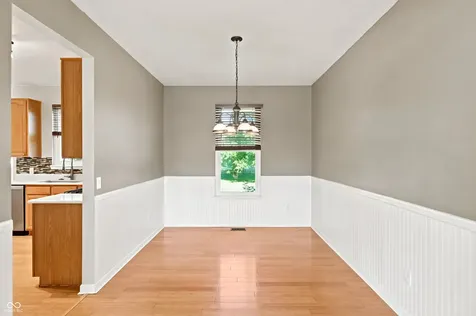 1874 Wayfield Drive Avon IN 46123