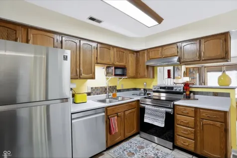 6448 Bay Harbor Lane Indianapolis IN 46254