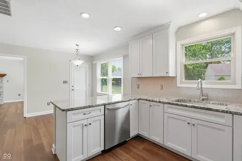 1167 Runningbrook Drive Avon IN 46123