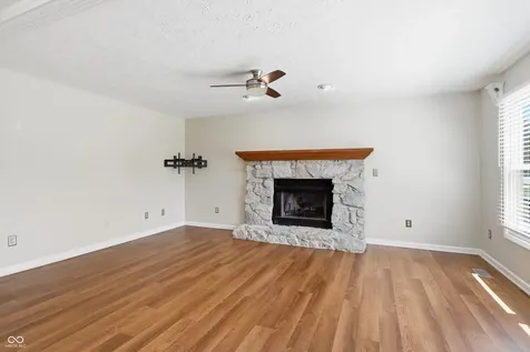 1167 Runningbrook Drive Avon IN 46123
