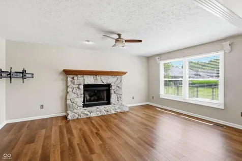 1167 Runningbrook Drive Avon IN 46123