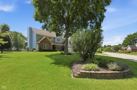 1167 Runningbrook Drive Avon IN 46123