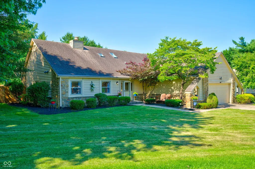 633 Echo Circle Greenwood IN 46142