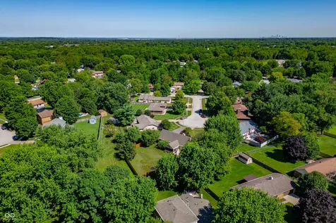 633 Echo Circle Greenwood IN 46142