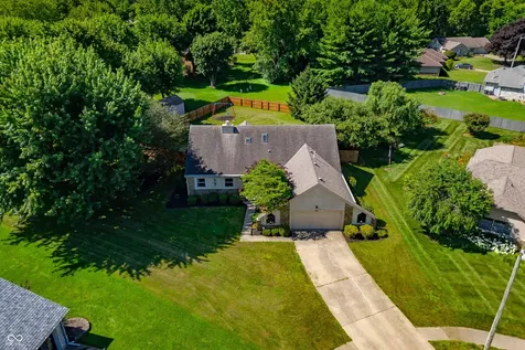 633 Echo Circle Greenwood IN 46142