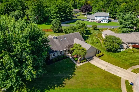 633 Echo Circle Greenwood IN 46142