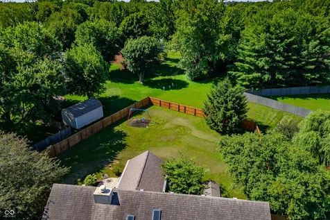 633 Echo Circle Greenwood IN 46142