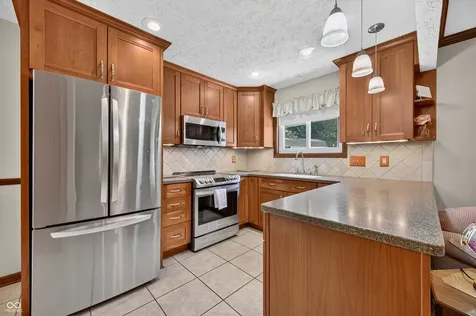 633 Echo Circle Greenwood IN 46142