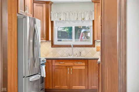 633 Echo Circle Greenwood IN 46142