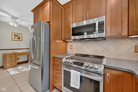 633 Echo Circle Greenwood IN 46142