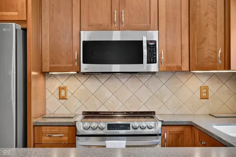 633 Echo Circle Greenwood IN 46142