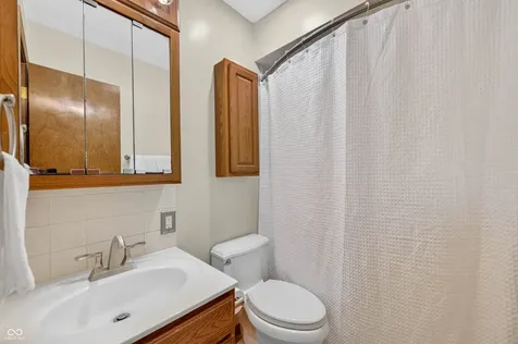 633 Echo Circle Greenwood IN 46142