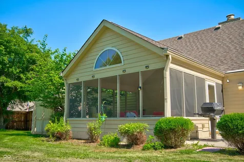 633 Echo Circle Greenwood IN 46142